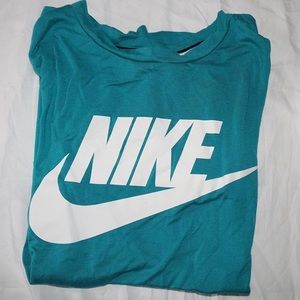 nike shirt
